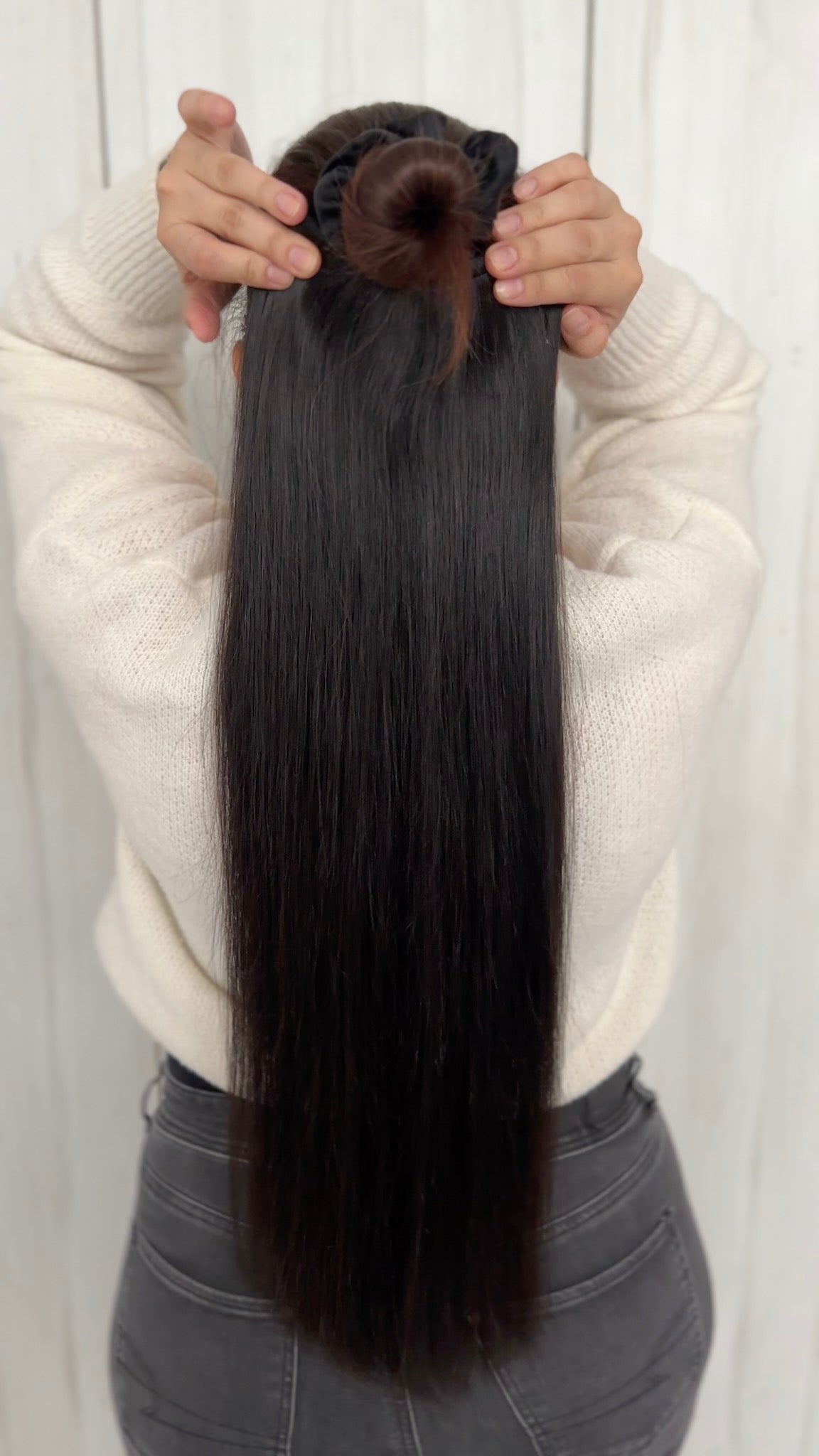 Cabello humano 100g  · 26 pulg